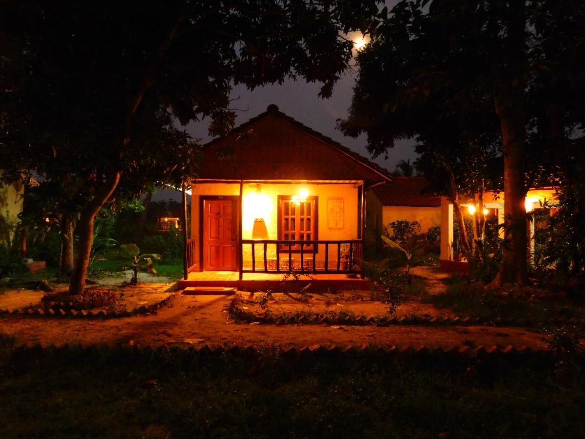 Hotel Gram Bangla Retreat Kalkutta Exterior foto